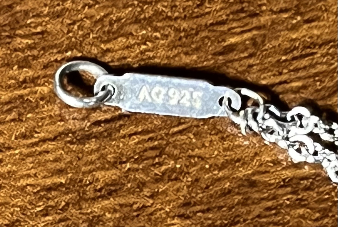 Tiffany Infinity Collection silver bracelet  6.75”- Authentic - photo 3