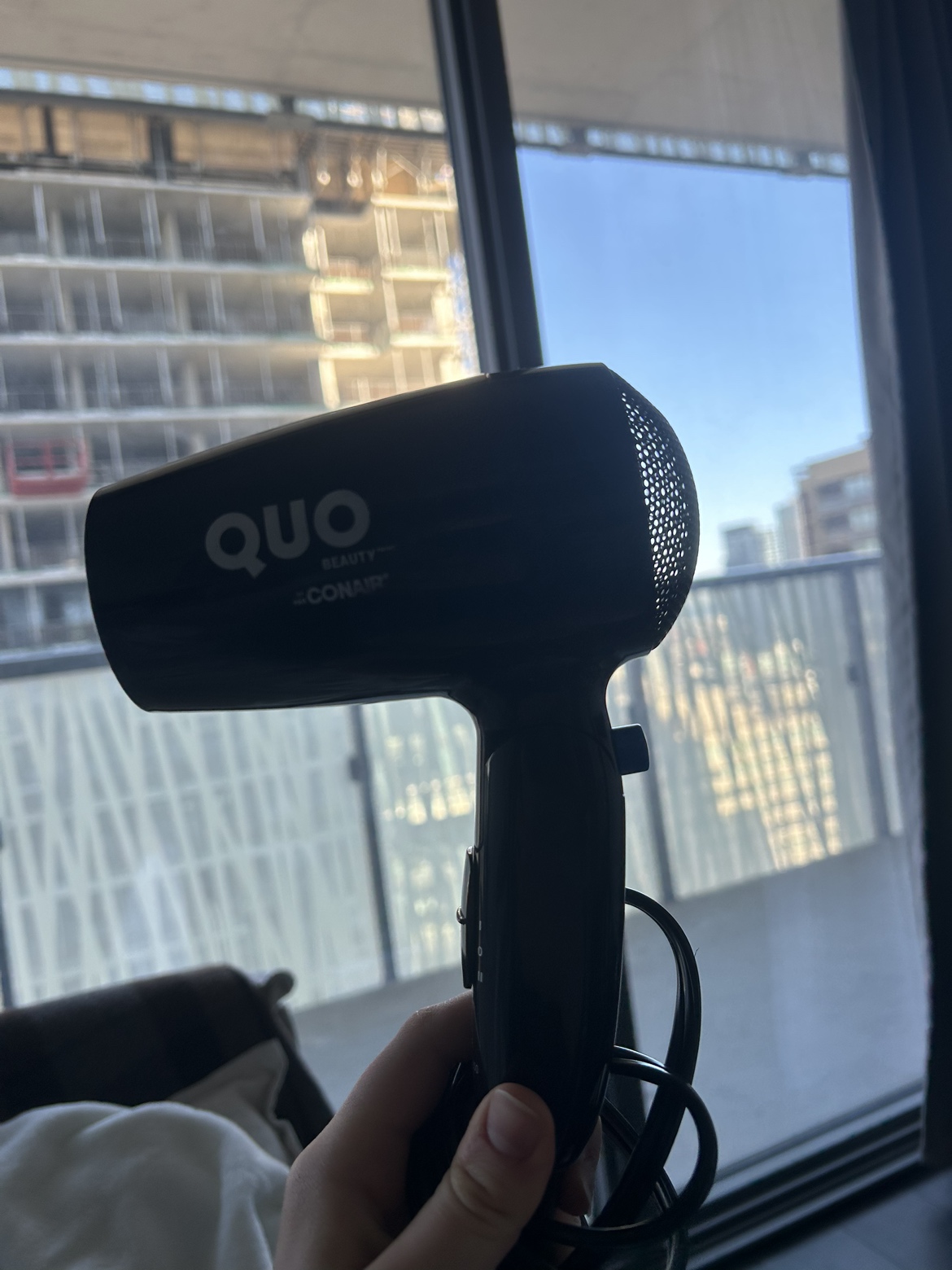 QUO Beauty Compact Travel Hair Dryer Black thumbnail