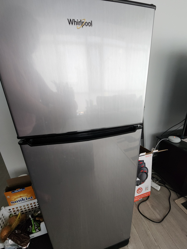 Whirlpool 4.6 cu. ft. fridge and freezer