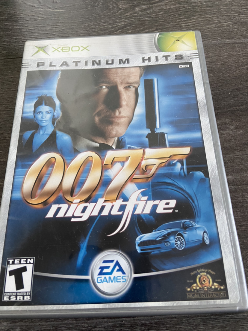 Original XBOX Controller &  8 XBOX Games (Star Wars 3 & DOOM 3) image indicator(5)