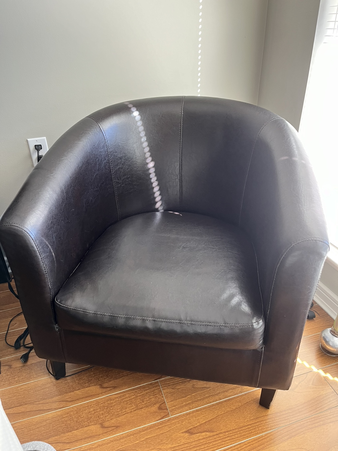 Brown accent chair