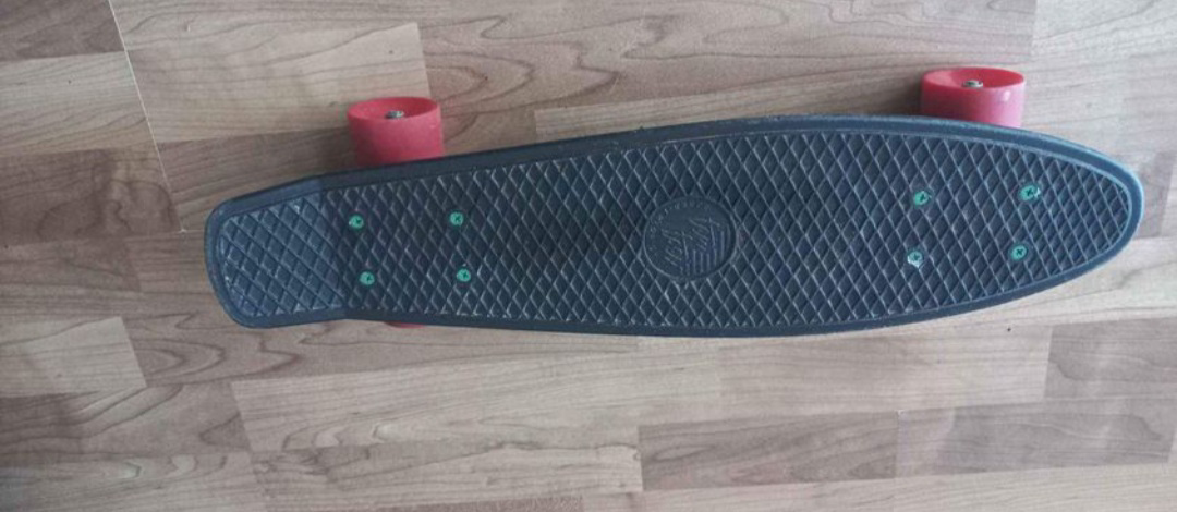 skateboard