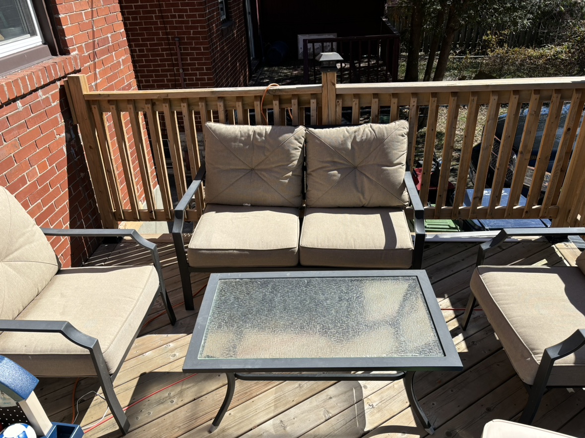Outdoor patio set