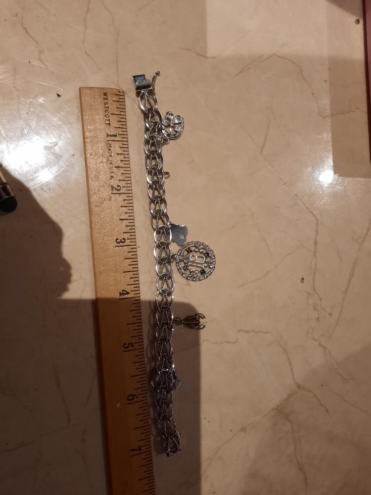 Fabulous sweet 16 solid sterling silver turn bracelet image indicator(2)