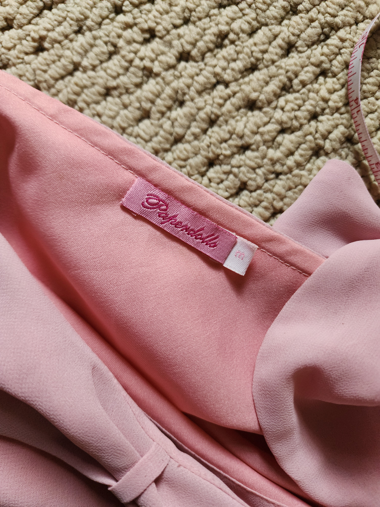 pink dress image indicator(2)