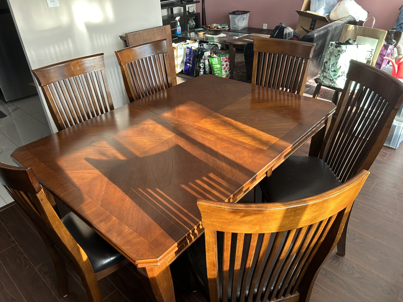 Dining room table image indicator(2)