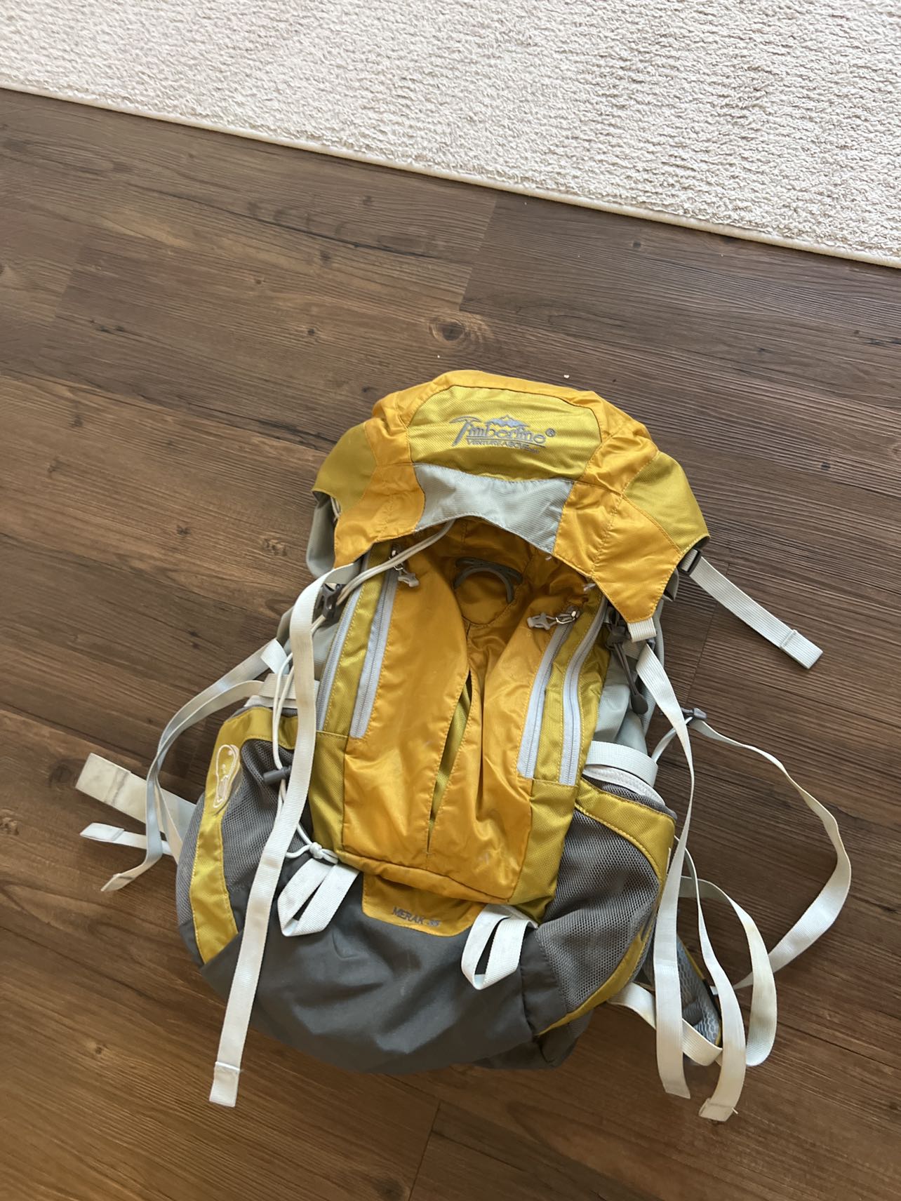 Mountaineering Hiking Outdoor Backpack - photo 2