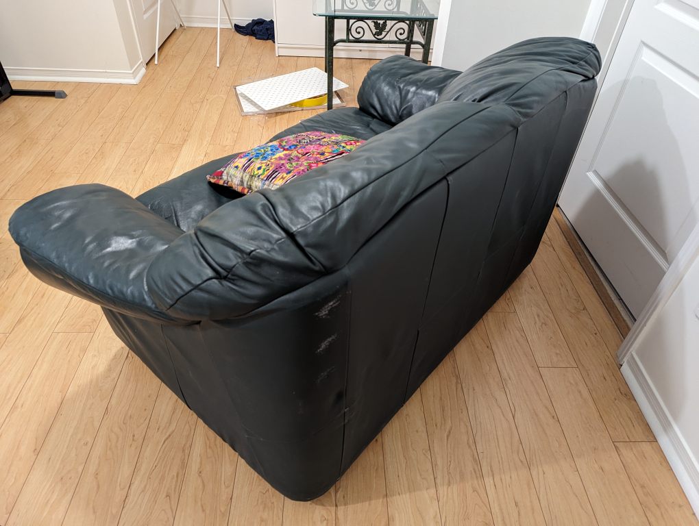 Leather loveseats - photo 3