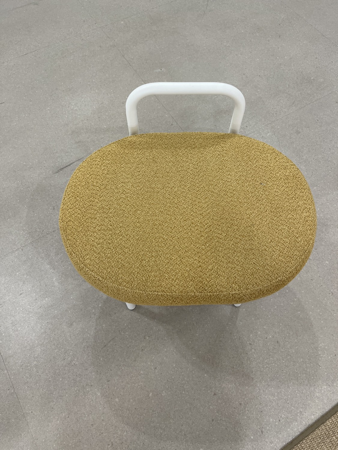 Yellow modern accent chair - photo 2