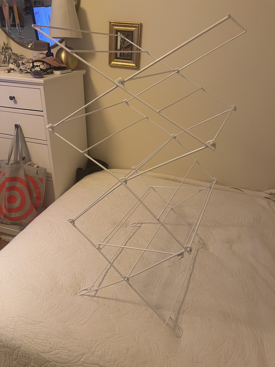 Clothes drying rack