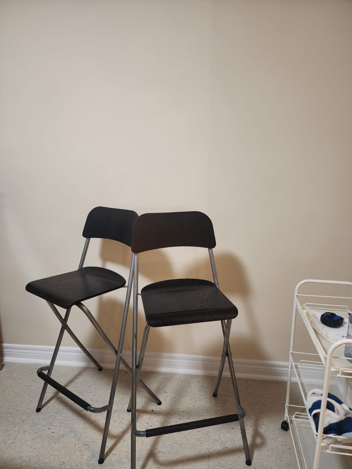 IKEA Franklin stool - photo 4