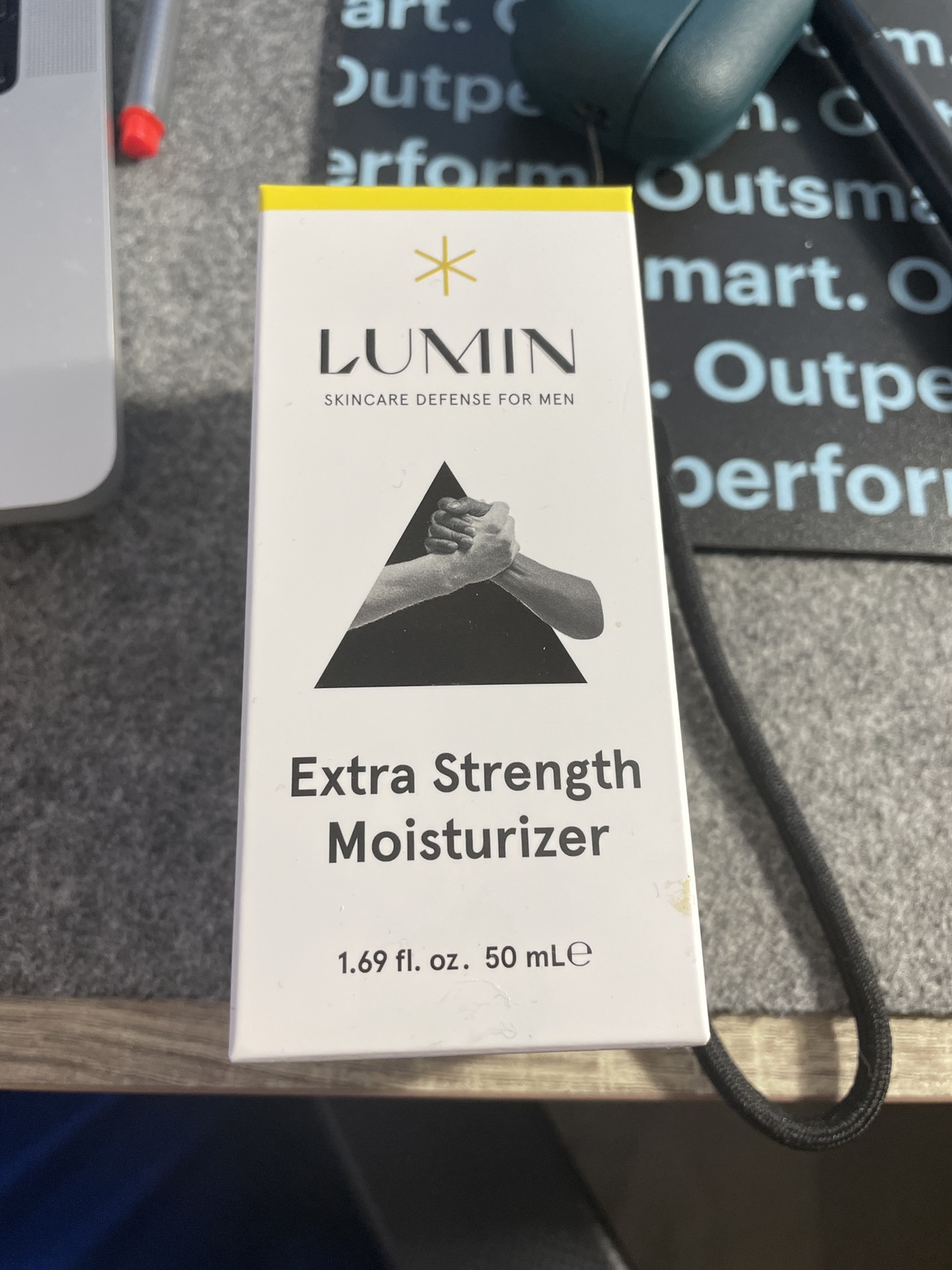 Lumin extra strength moisturizer thumbnail