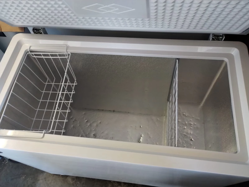 Danby 7cuft Deep Freezer - photo 2