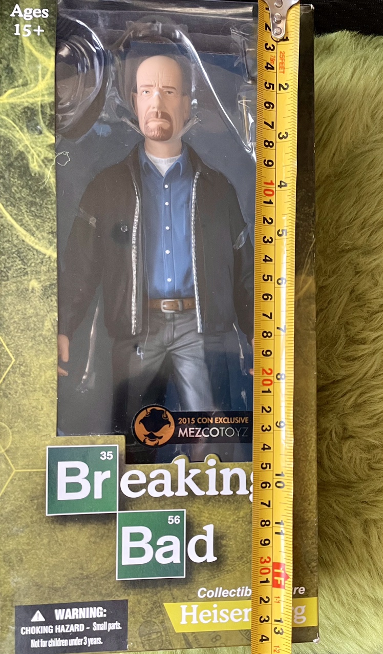 Breaking Bad 12 inch Action Figure image indicator(5)