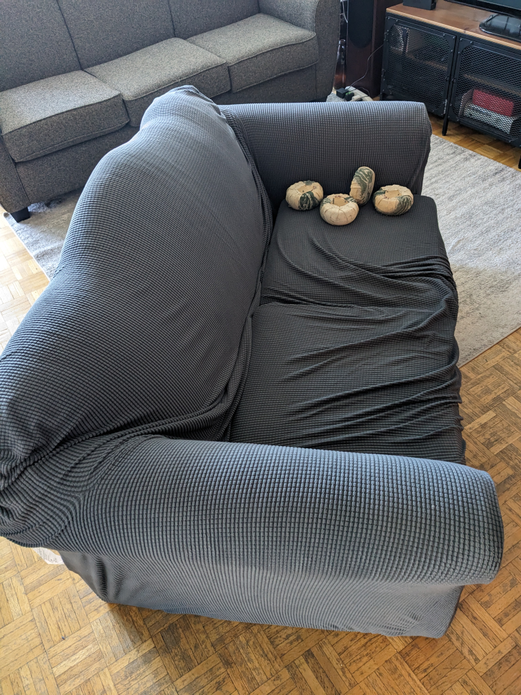 Loveseat with cover - photo 2