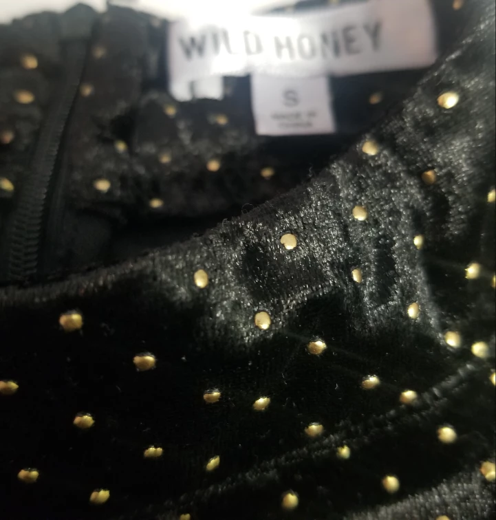 M BOUTIQUE Black Velvet Crop Top, Gold Rhinestones Retails $135 image indicator(3)