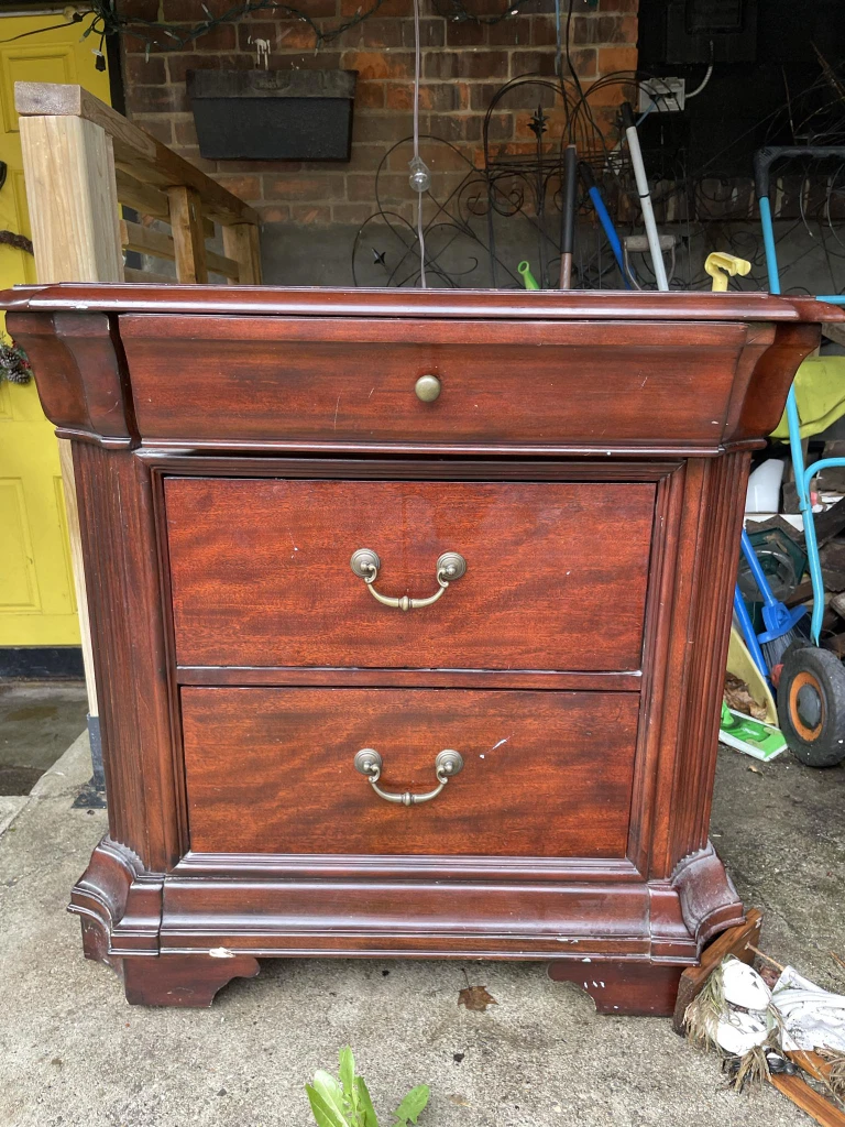 Free Nightstand Set