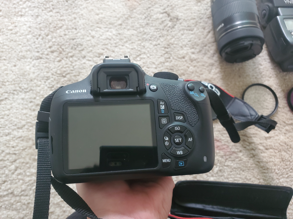 Canon Rebel T5 - photo 3