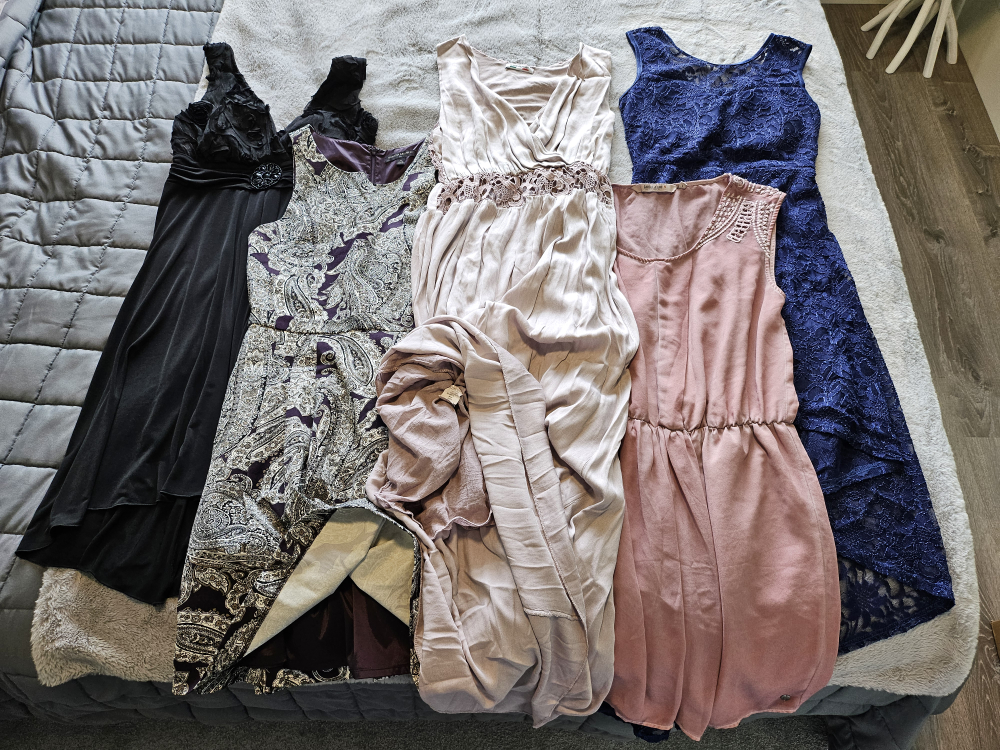 Ladies dresses x5 for $15
