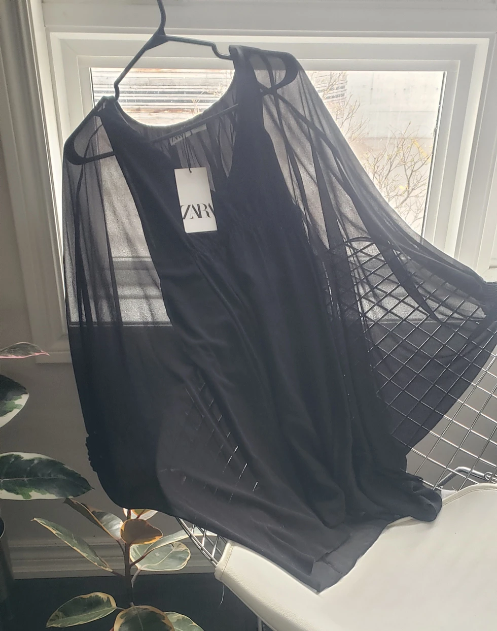 🪄New W Tags - Zara Black Mini Dress