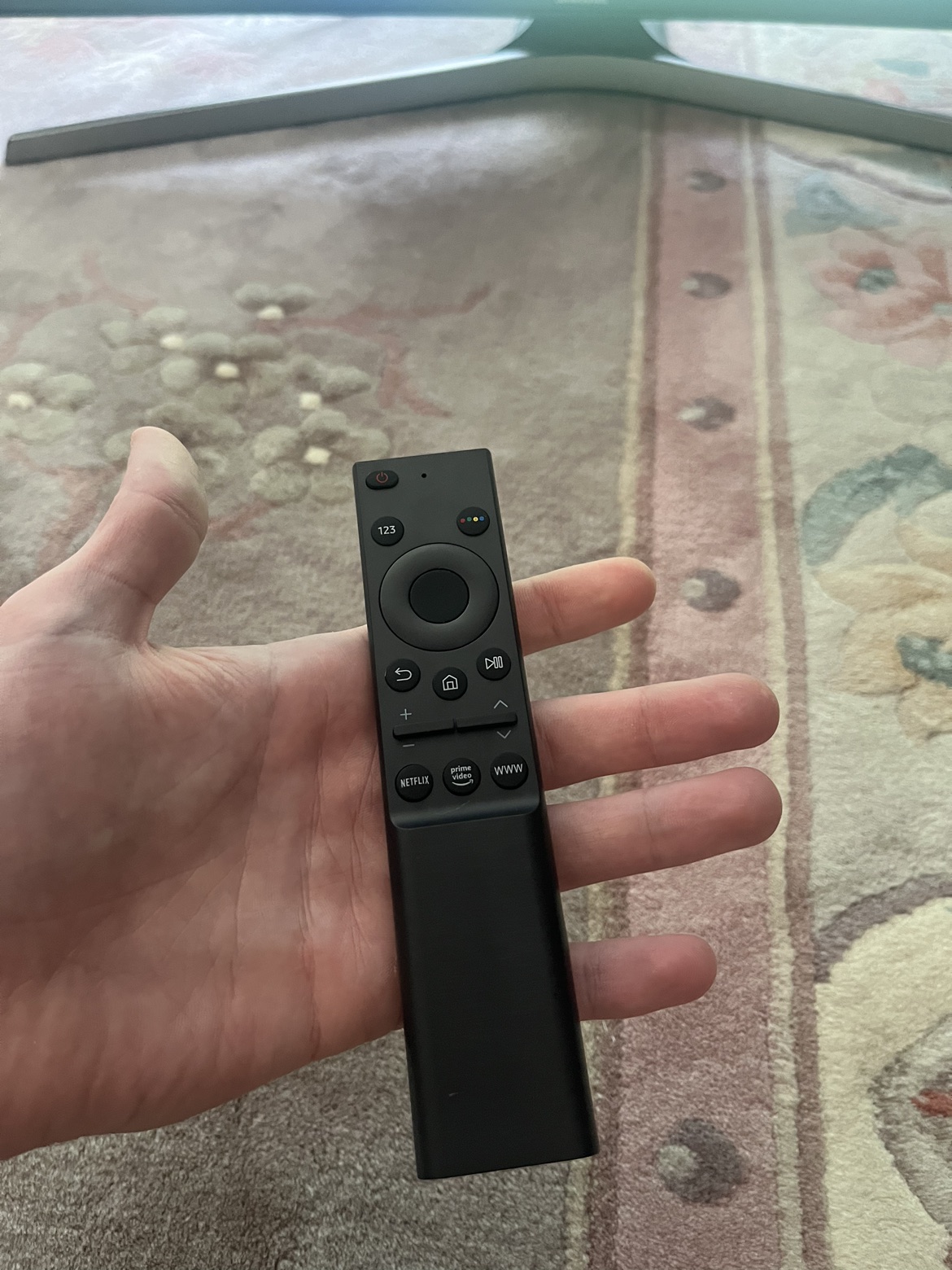 Samsung 40” Smart TV - photo 3