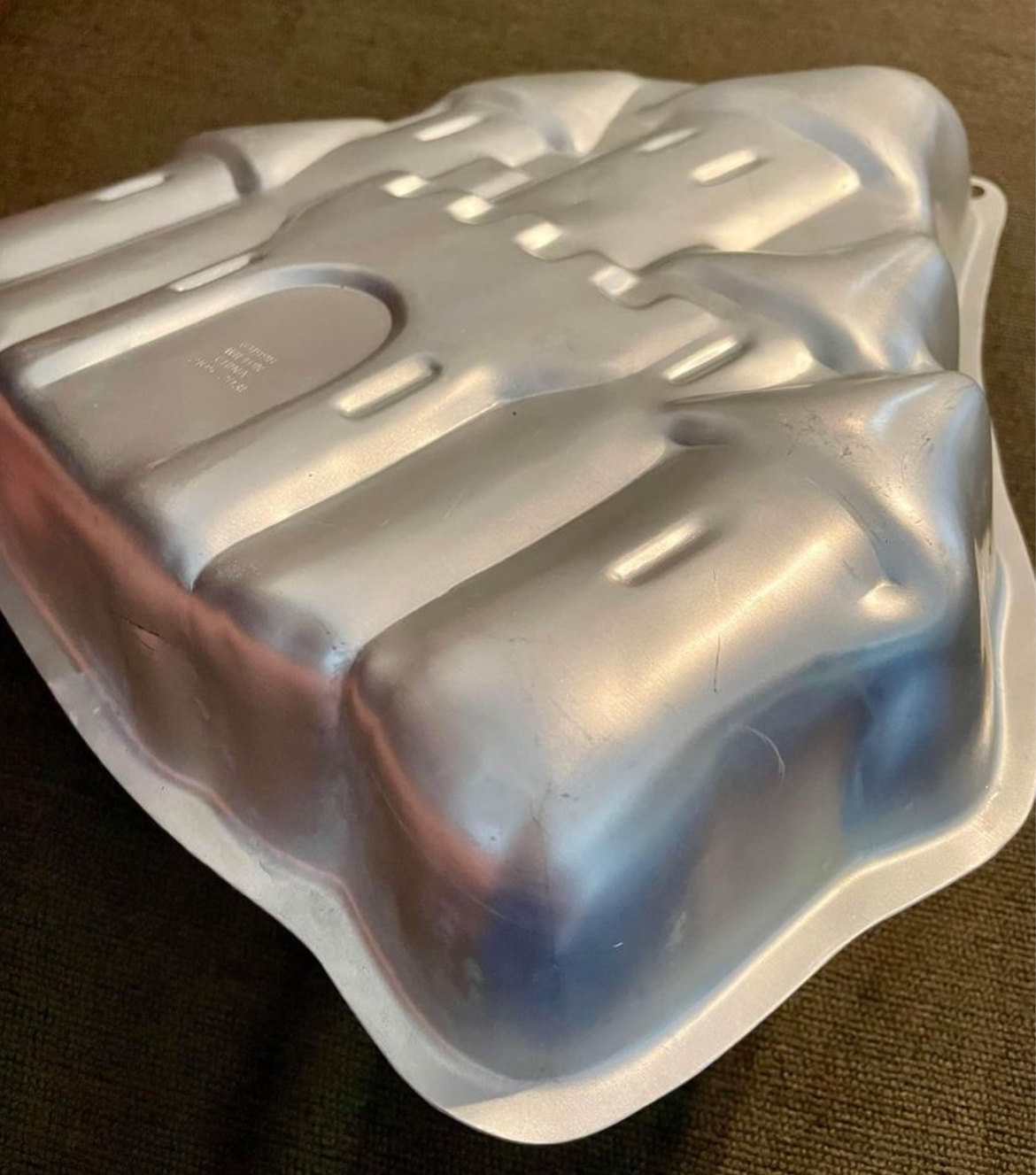 Princess Enchanted Castle Cake Pan image indicator(4)