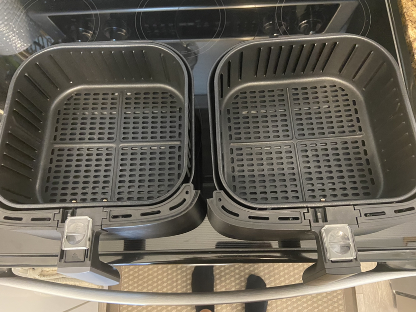 COSORI Pro Gen 2 Air Fryer 5.8QT with spare basket - photo 3