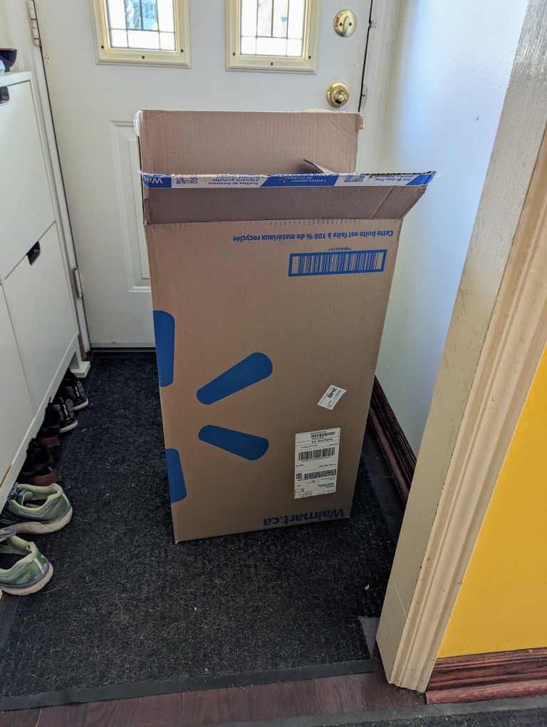 Large cardboard box thumbnail