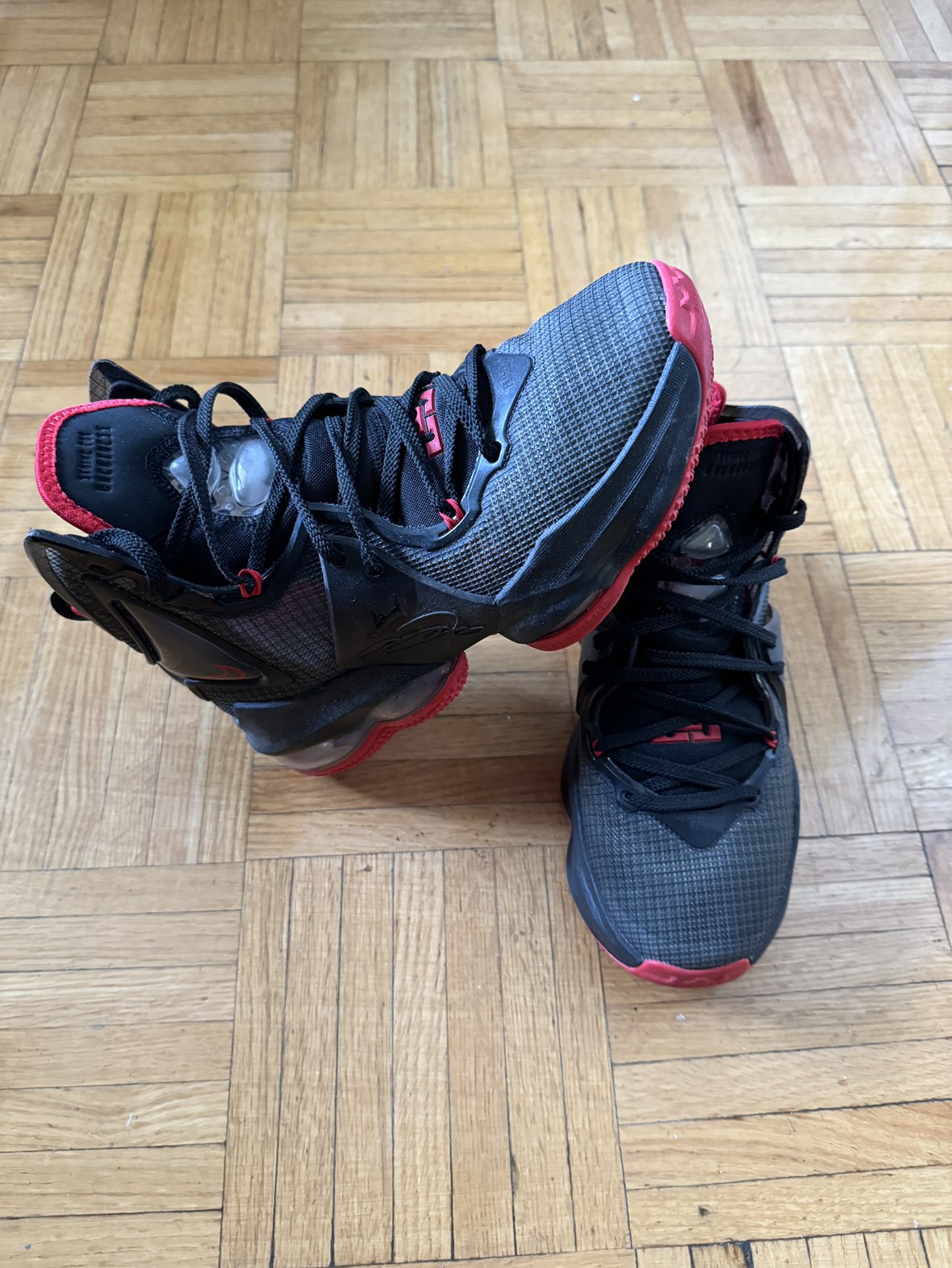 Nike LeBron 19 in mint condition - photo 3
