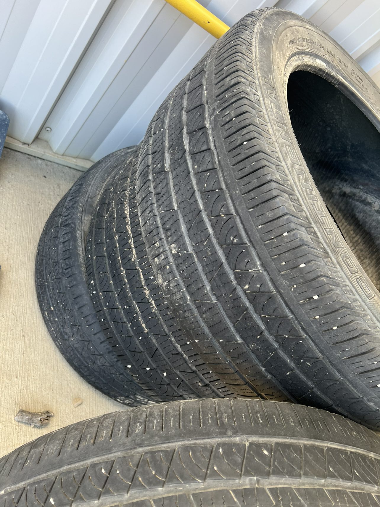 SUV Tires 275/45 R21 - photo 2