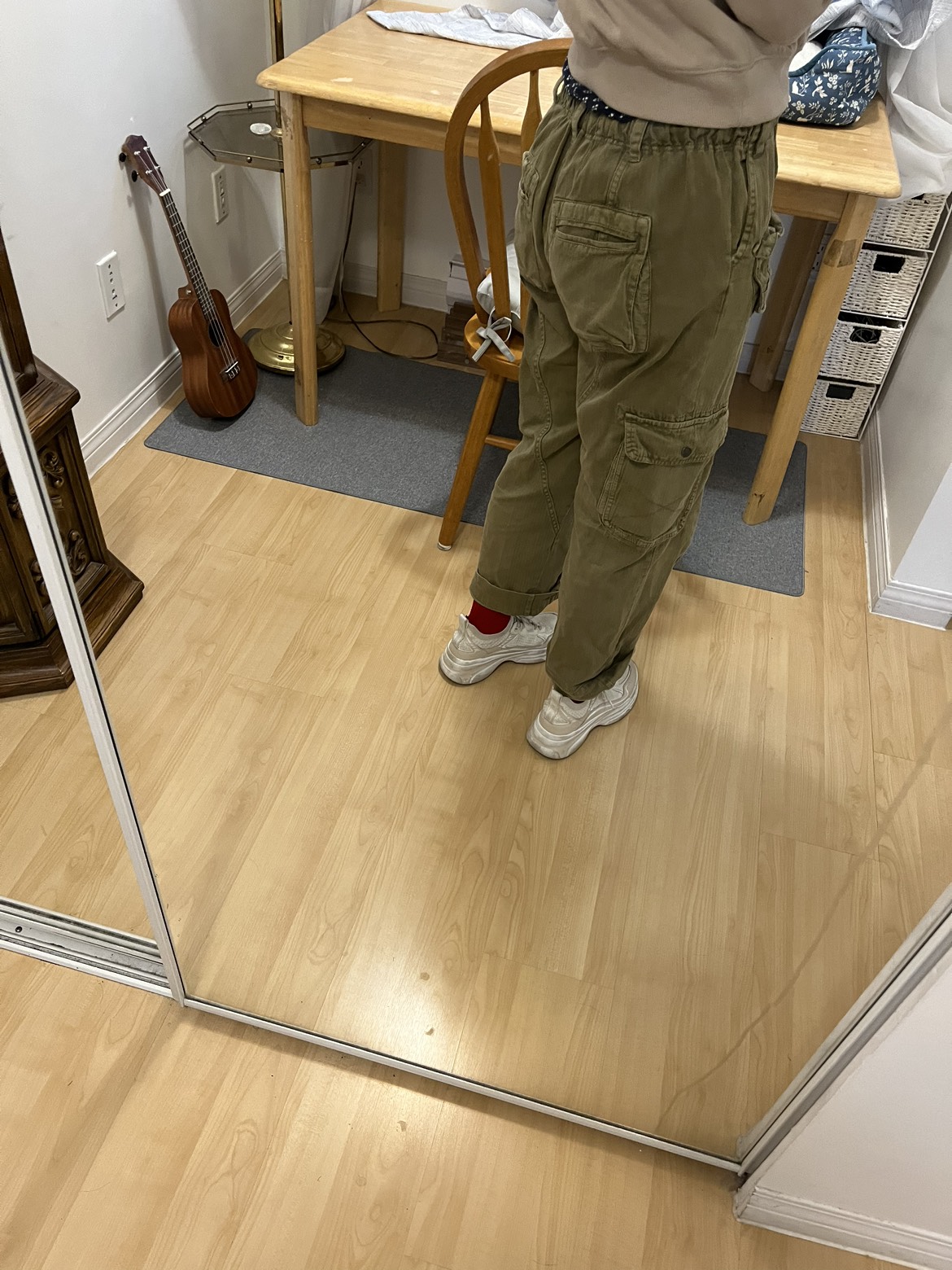 women’s pants small si2 image indicator(2)