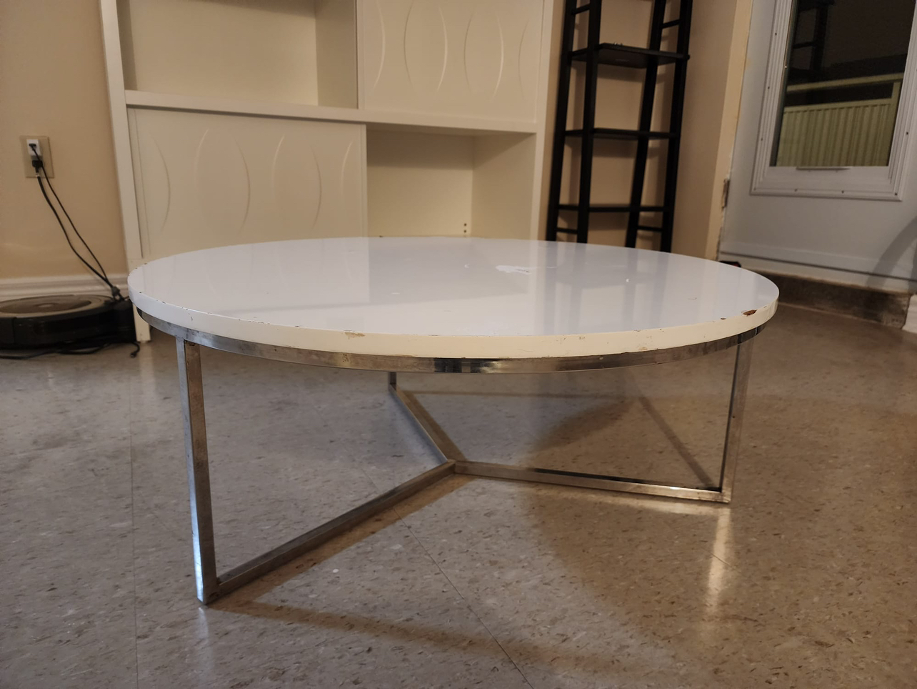 Frost coffee table
