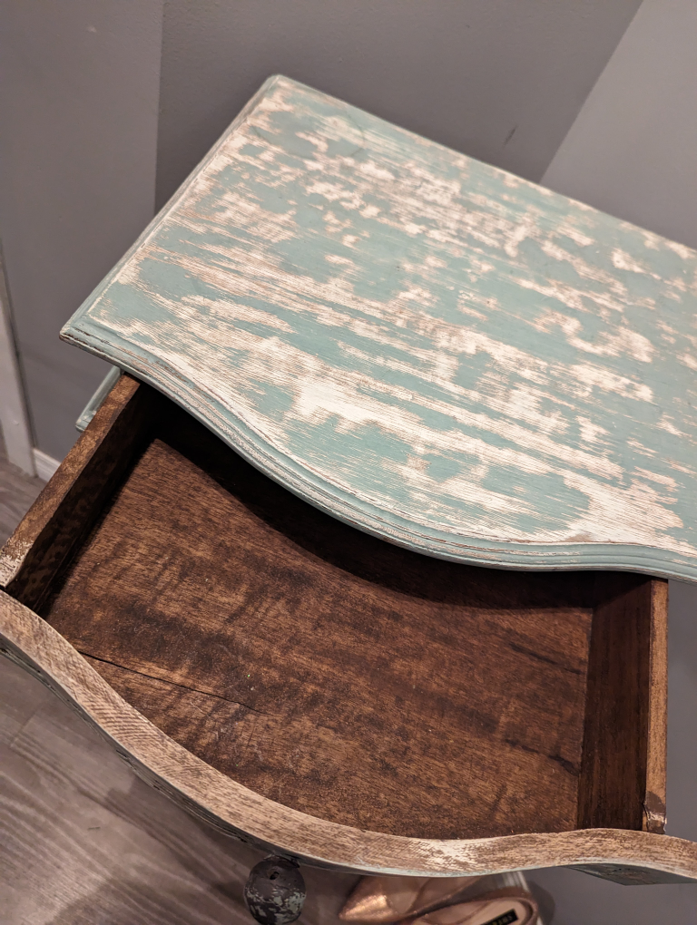 Table - photo 3