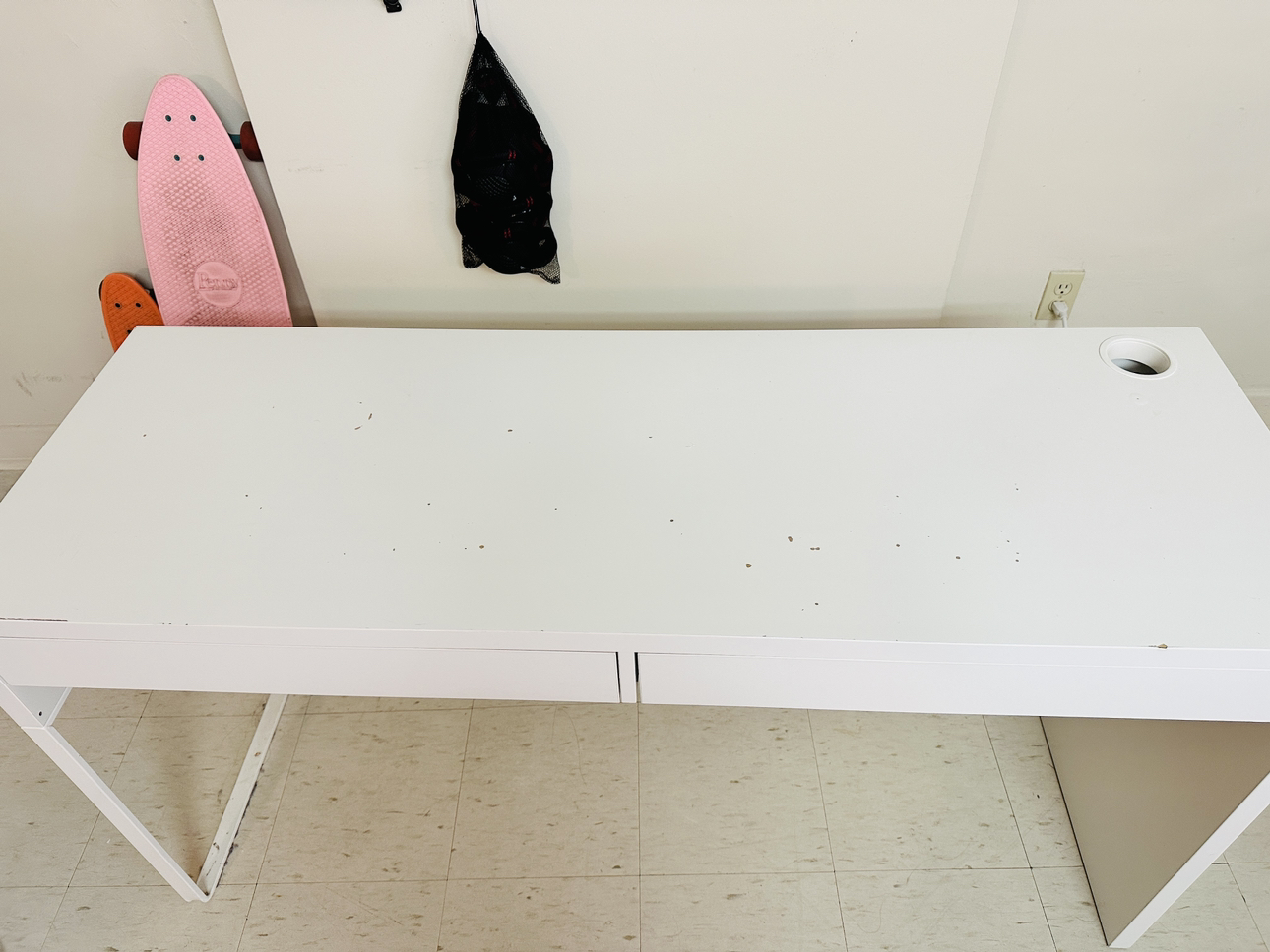 $20 ikea office table / moving sale thumbnail