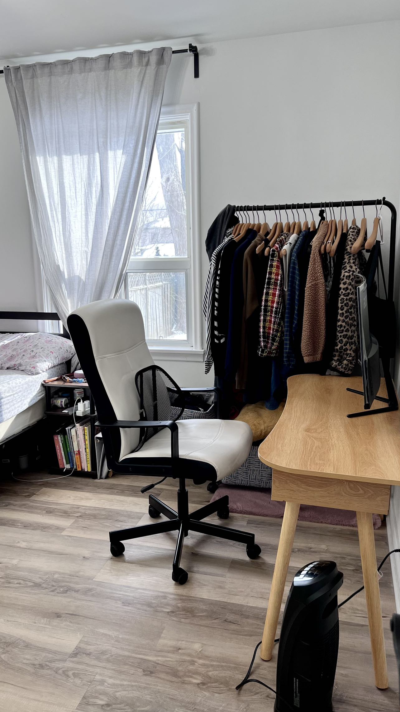 2 Bed, 1 Bath House unit (Room for rent) image indicator(4)