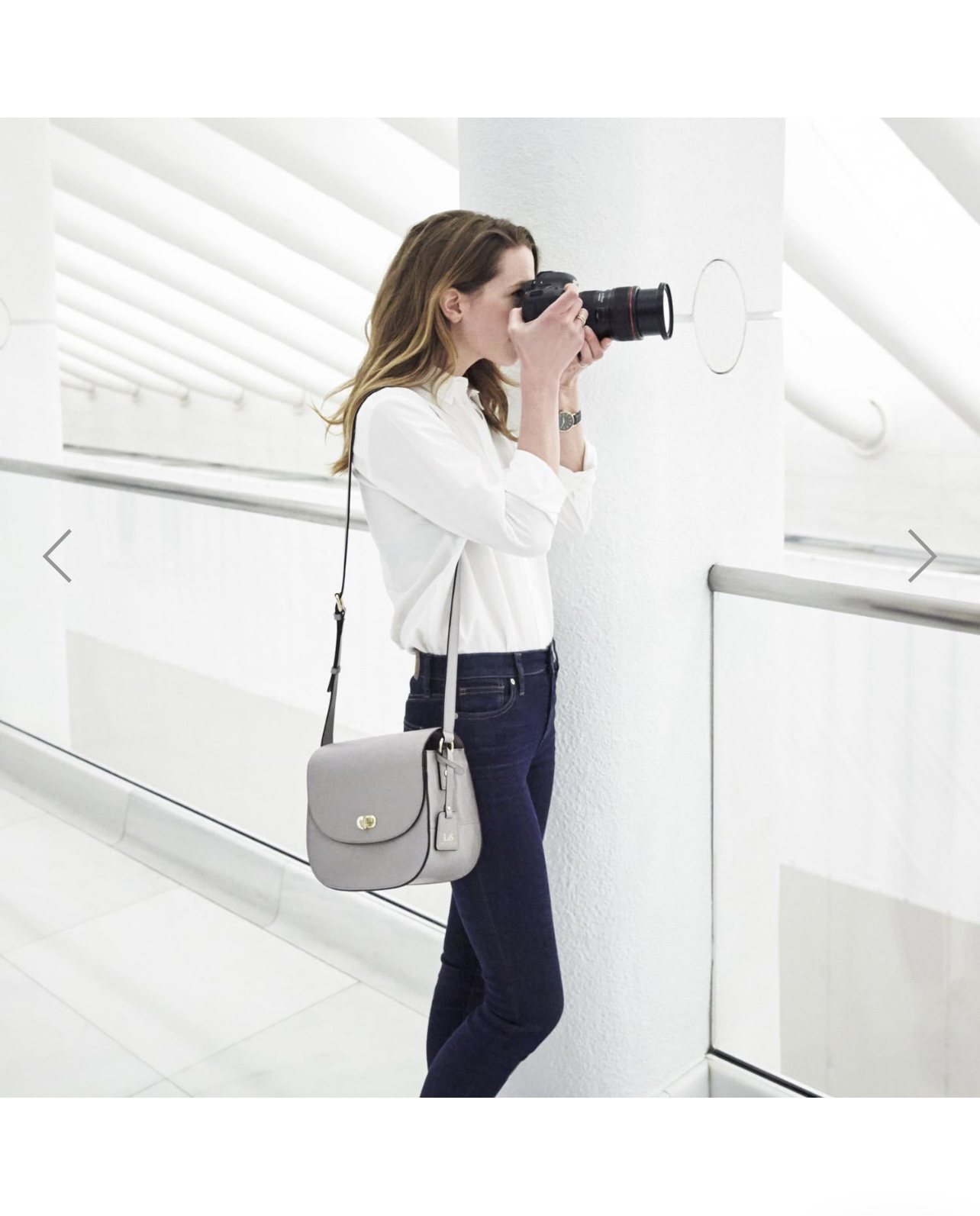 Lo & Sons Claremont Camera Bag in Sage Green image indicator(7)