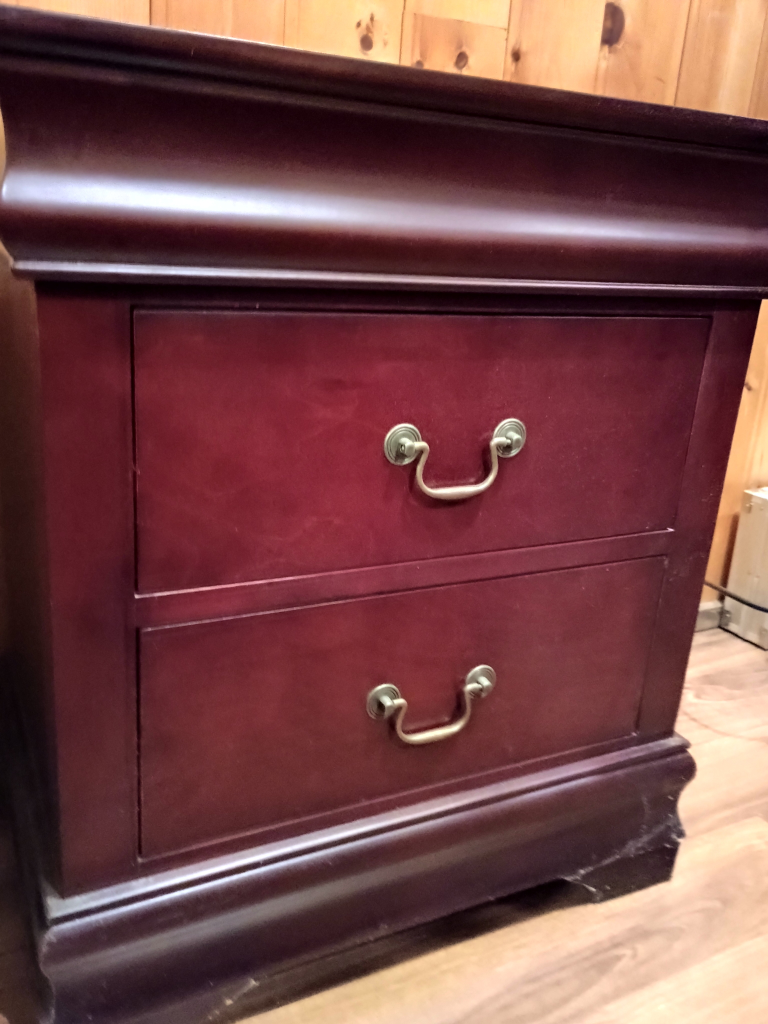 night stand 2 - photo 2