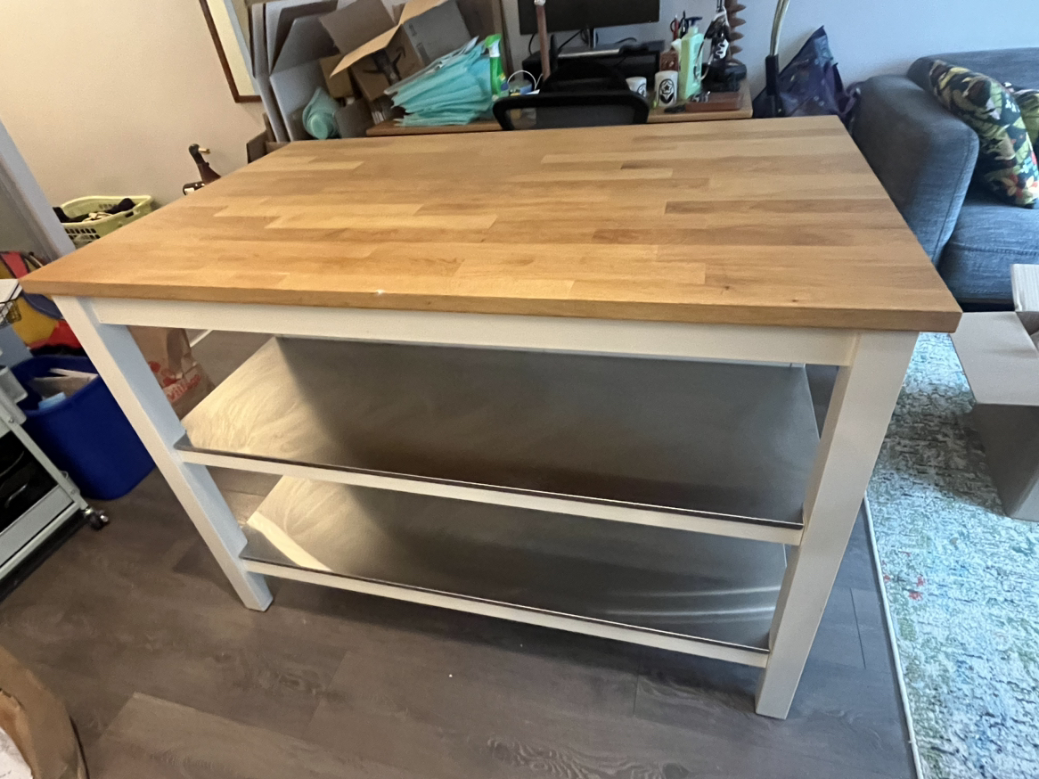 Butcher Block Island with Bar Stools - photo 2