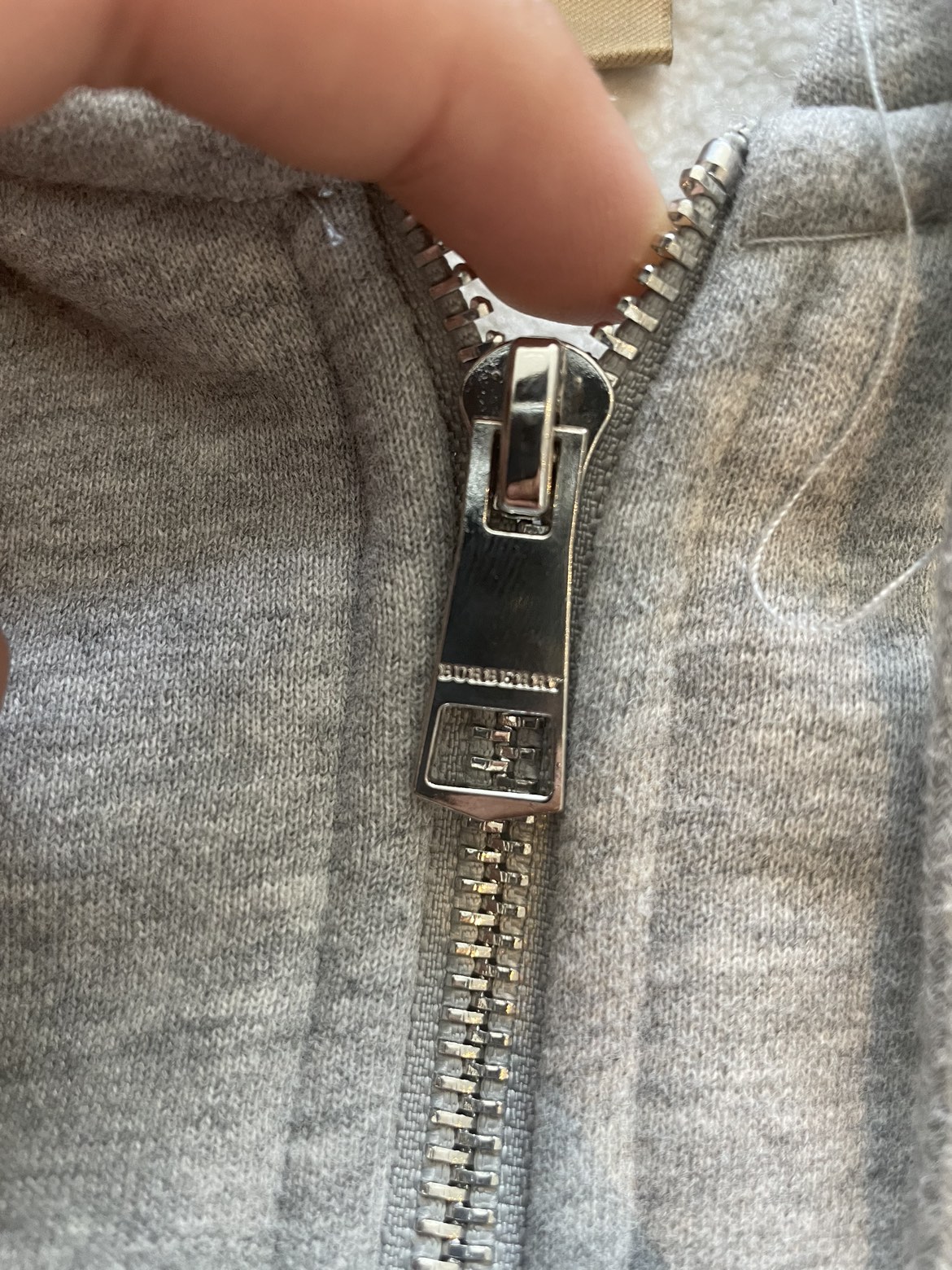 Burberry Zip up - photo 4