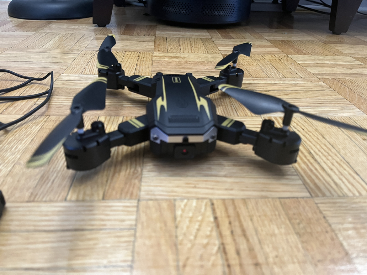 RC Drone With Camera - photo 2