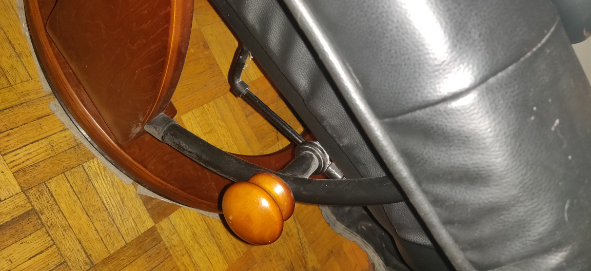 Beautiful Gaming / Lounge Chair image indicator(4)