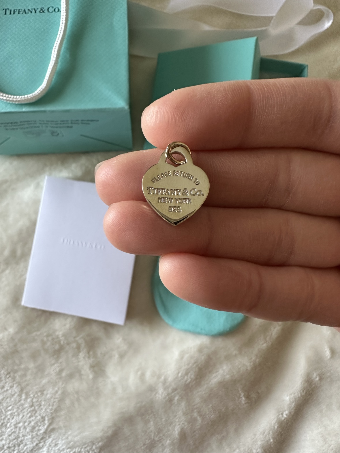 Tiffany (heart shape) pendant charm - small image indicator(3)