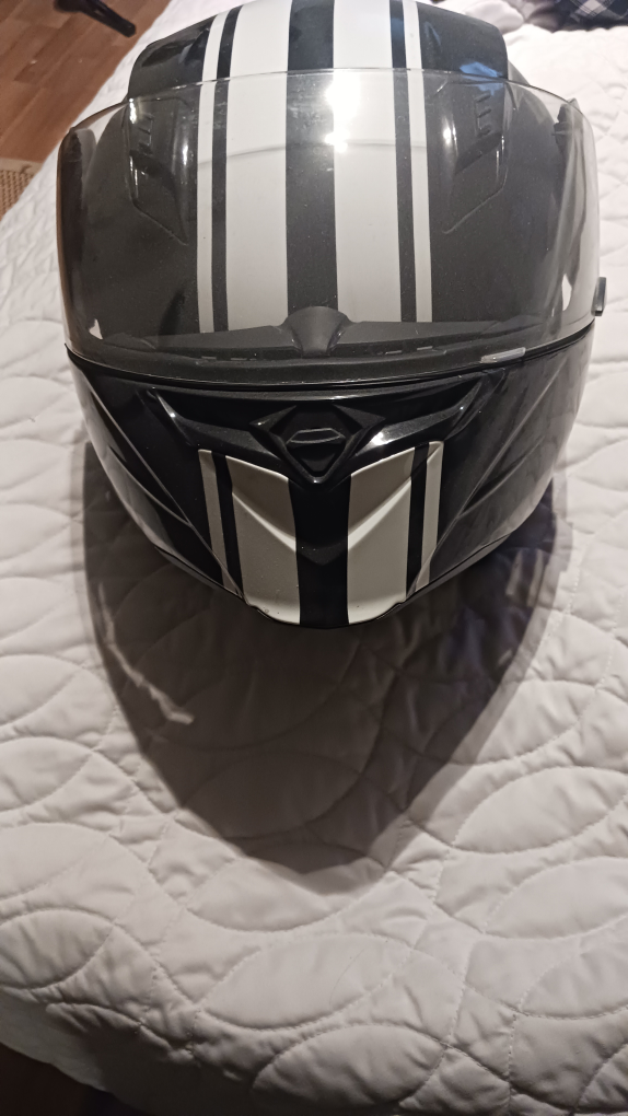 motorcycle helmet - photo 4