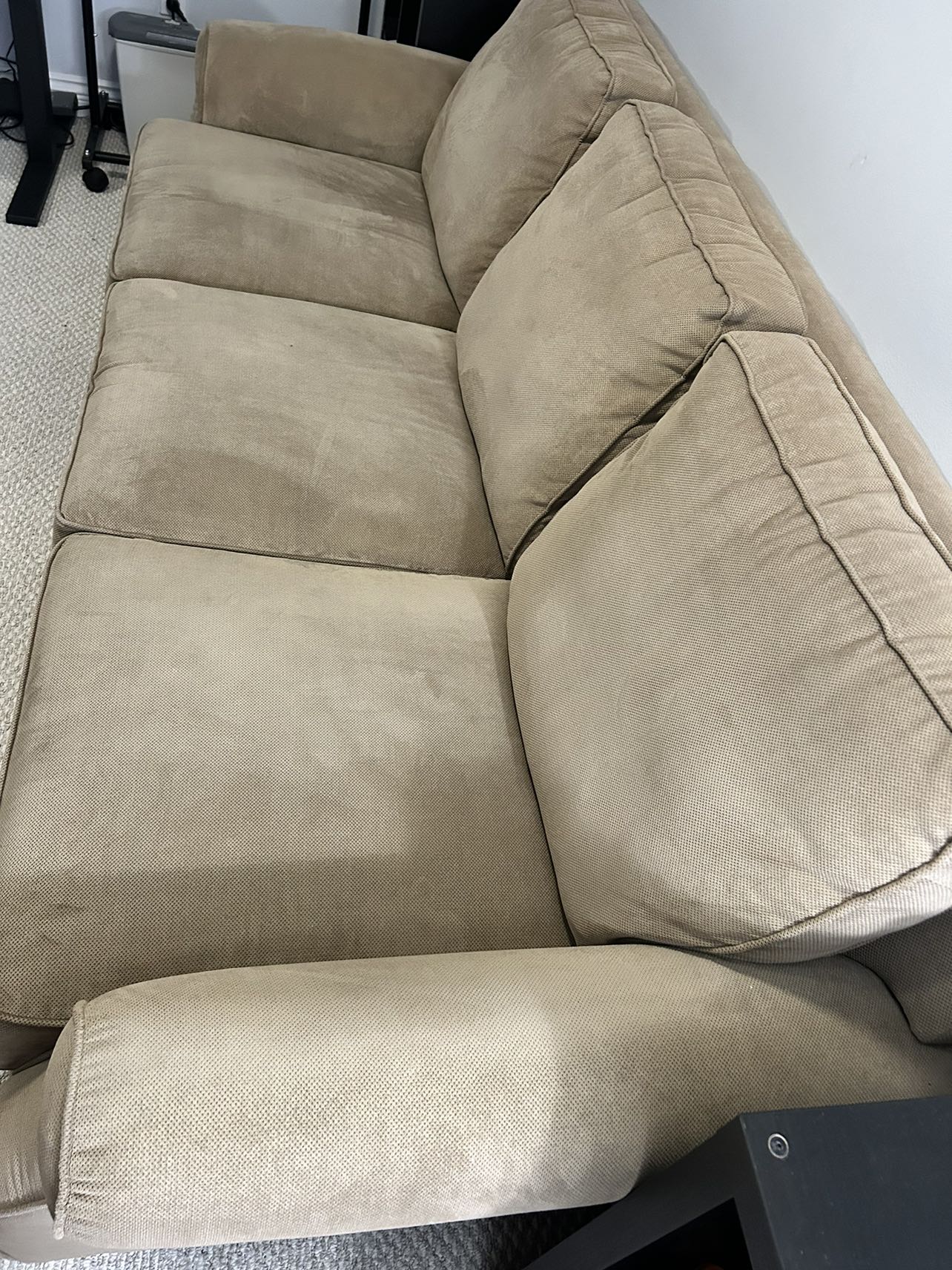 Beautiful Costco 3 seater Fabric Sofa - photo 2