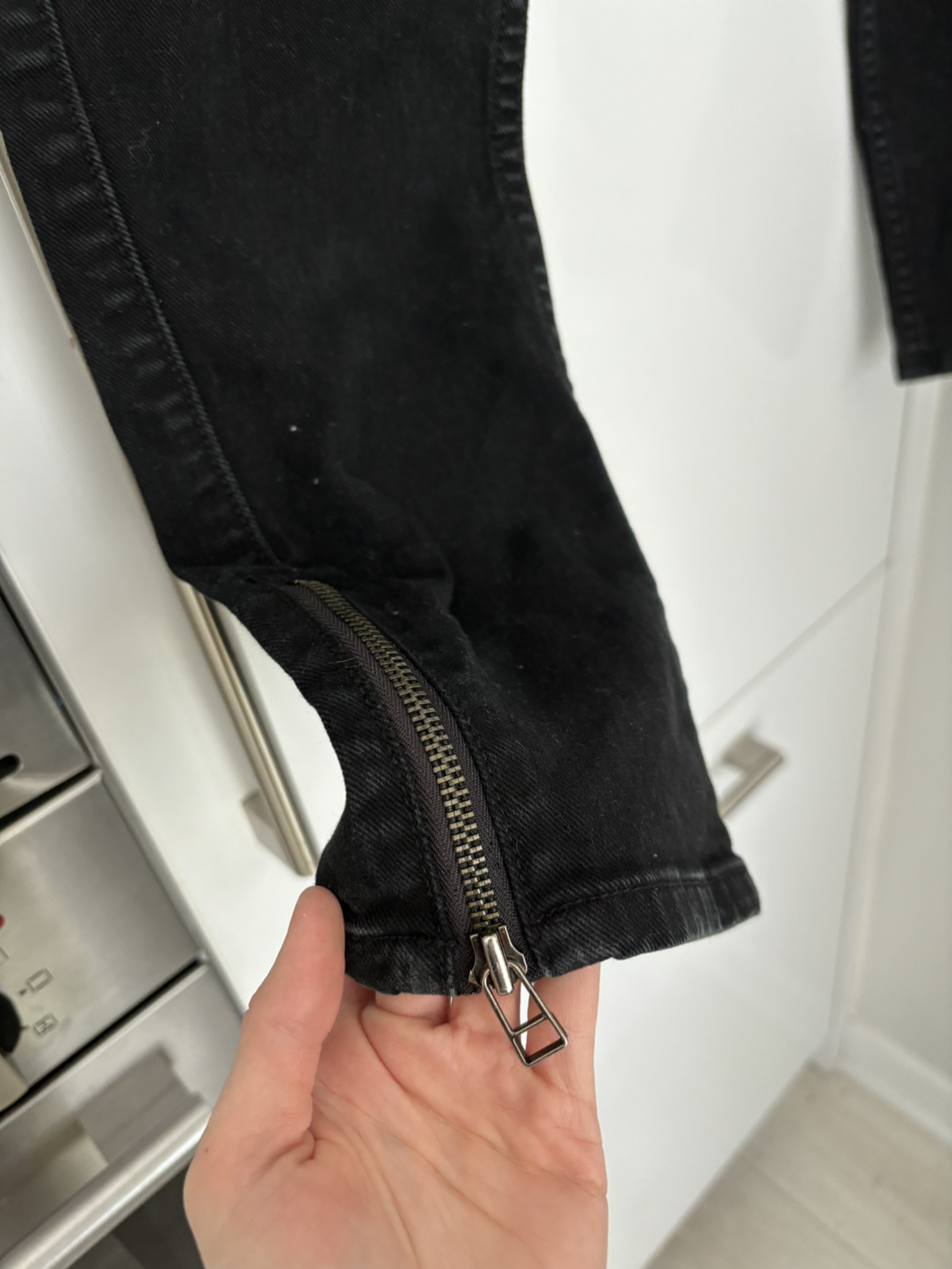 MUST GO: Levi’s Vintage Jeans Size 26? 🥕 - photo 2