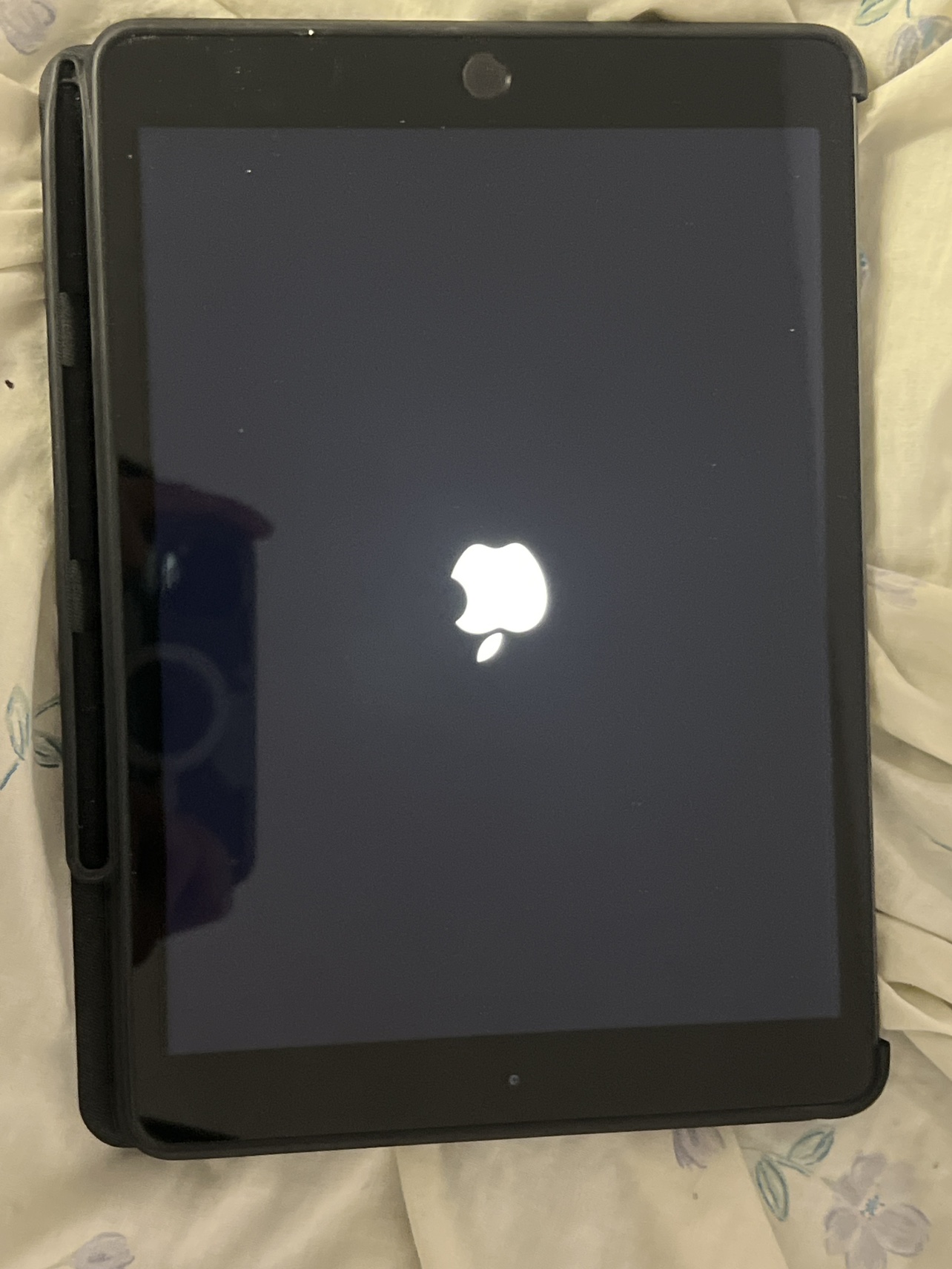 iPad 10.2