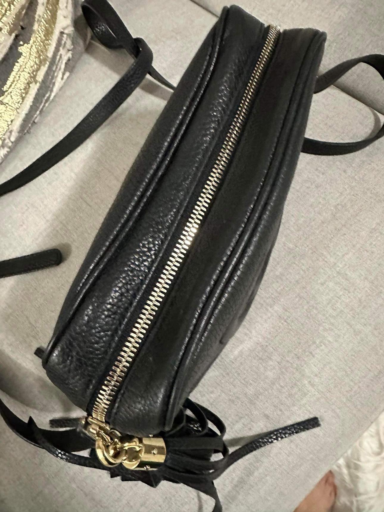 Black leather authentic gucci bag - photo 3