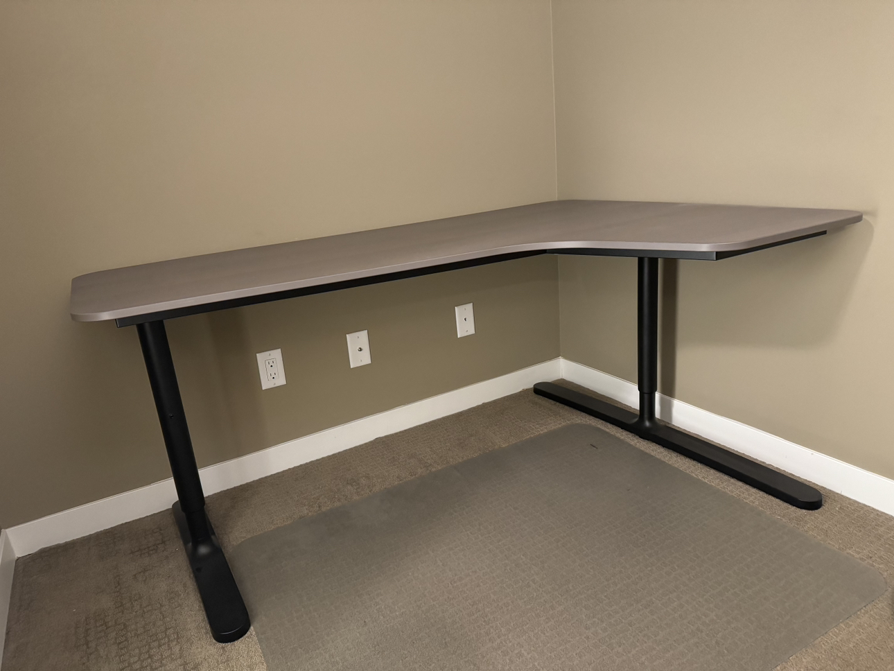 L-shaped Desk (Right sided) - photo 2