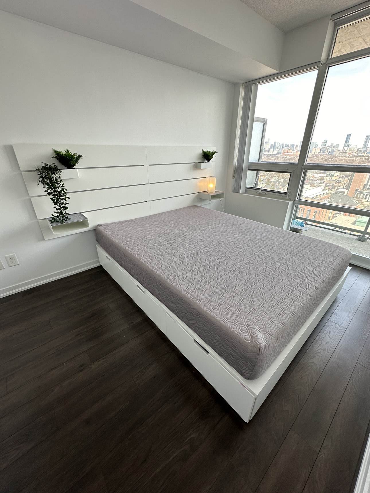 Queen Size Bed “Nordli” with Headpart and Mattress