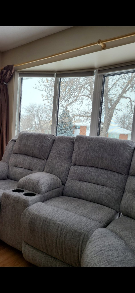 Reclining Sectional Ashley's Furniture - photo 2